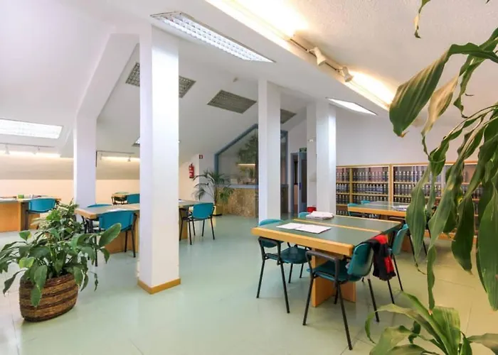 Residencia Universitaria Aula Rector 호스텔